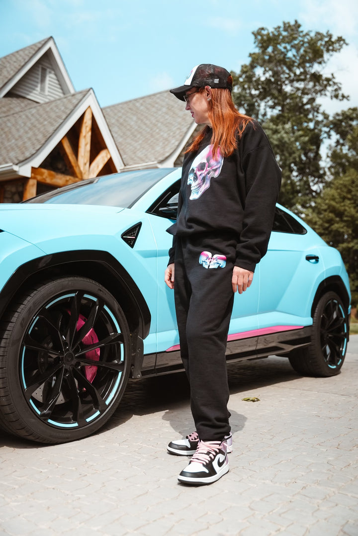 Ladyspinedoc wearing the Super Skull Sweatshirt and Super Skull Sweatpants 